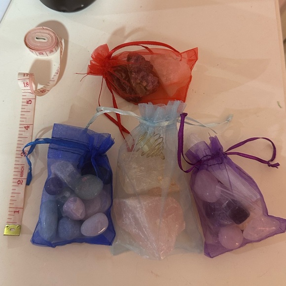 Assorted Crystal Bundle - Picture 3 of 3